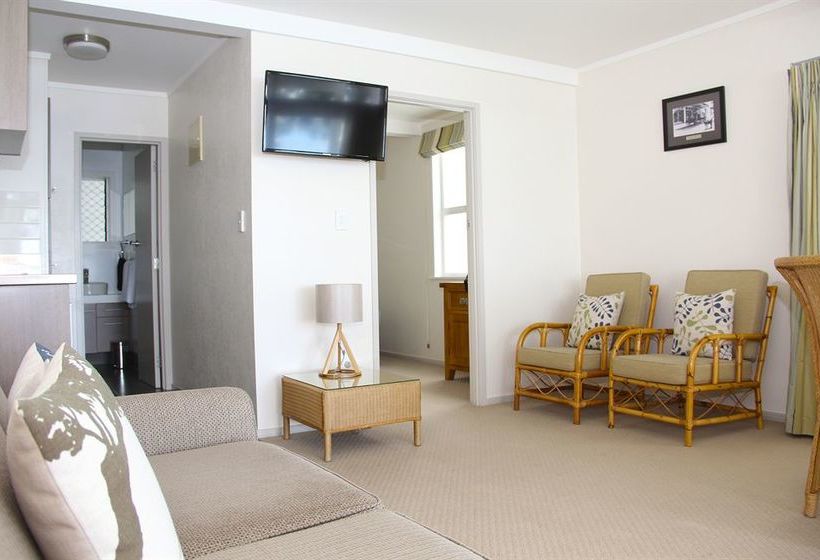 Hotel Hananui Lodge And Apartments 10