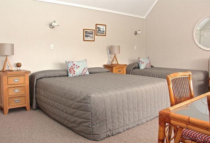 Hotel Hananui Lodge And Apartments 13