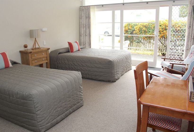 Hotel Hananui Lodge And Apartments 2