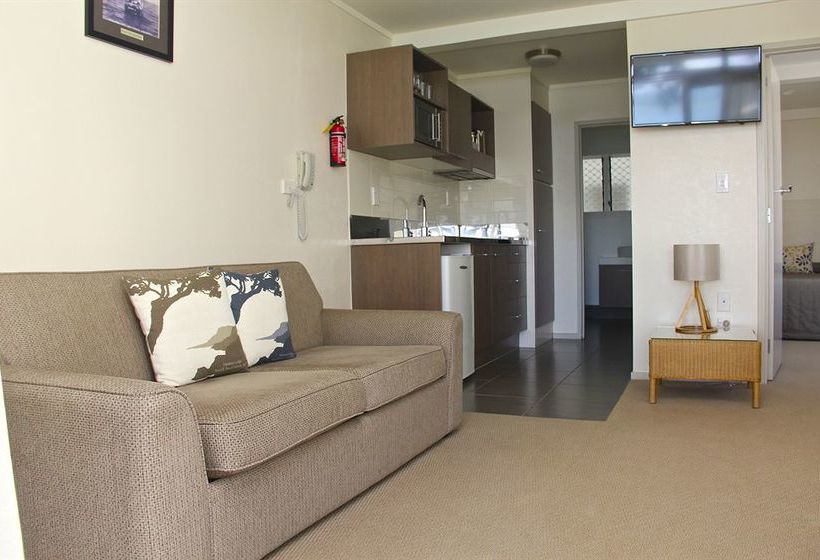 Hotel Hananui Lodge And Apartments 6