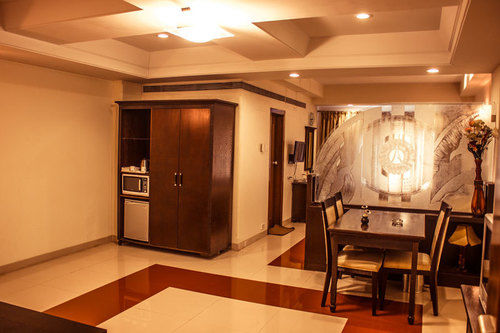 Hotel Ambience Executive 14