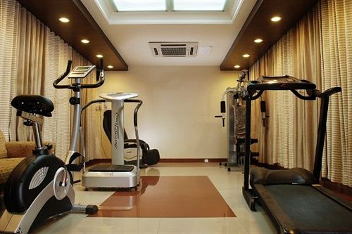 Hotel Ambience Executive 4