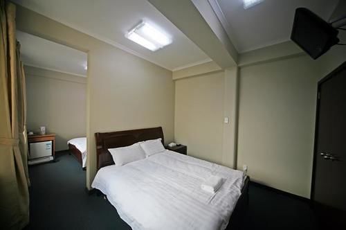 Eden Gardens Motel 3