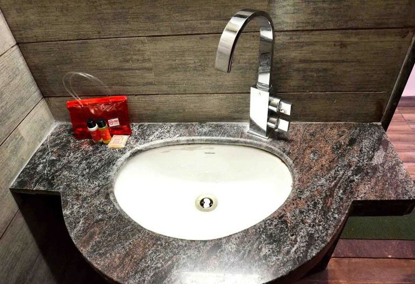 Hotel Oyo Rooms Rajendra Nagar Indore 2