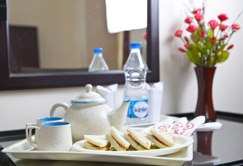 Hotel Oyo Rooms Sushant Lok A Block 3