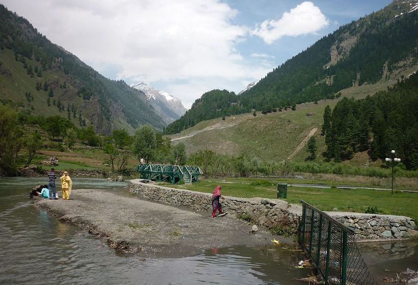 Palestine Hotel And Restaurant 1