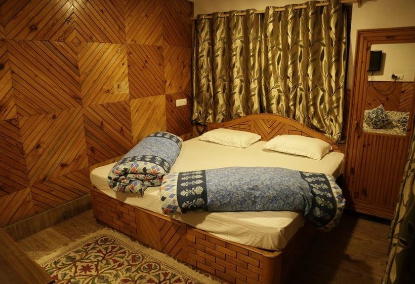 Palestine Hotel And Restaurant 7