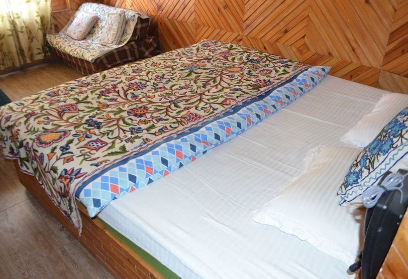 Palestine Hotel And Restaurant 8