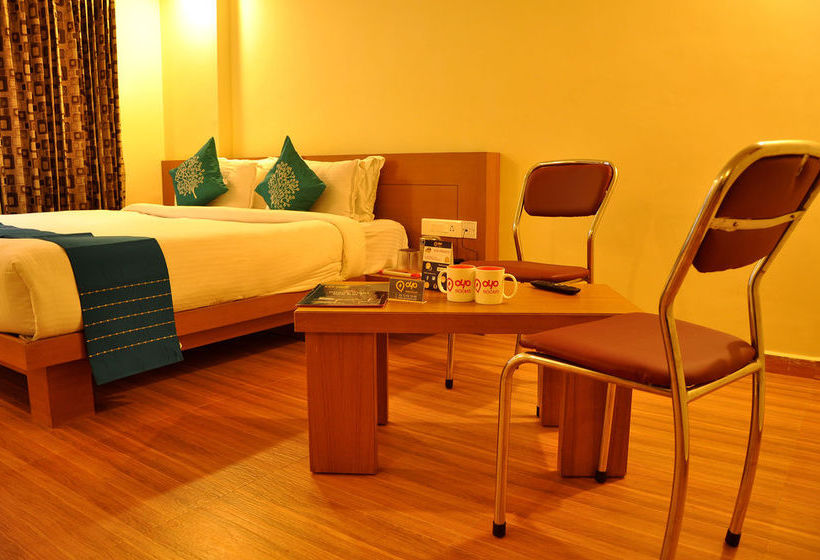 Hotel Oyo Rooms Observatory Road 11