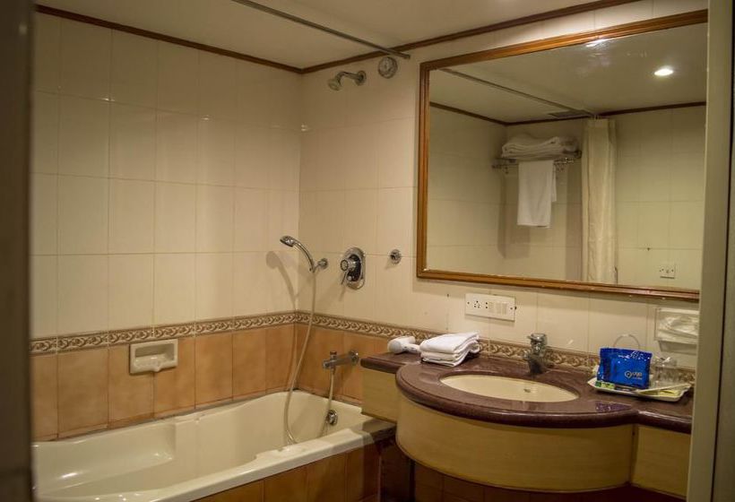 Hotel Oyo Premium Zone I Mp Nagar 2 Madhya Pradesh