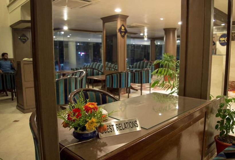 Hotel Oyo Premium Zone I Mp Nagar 2 13