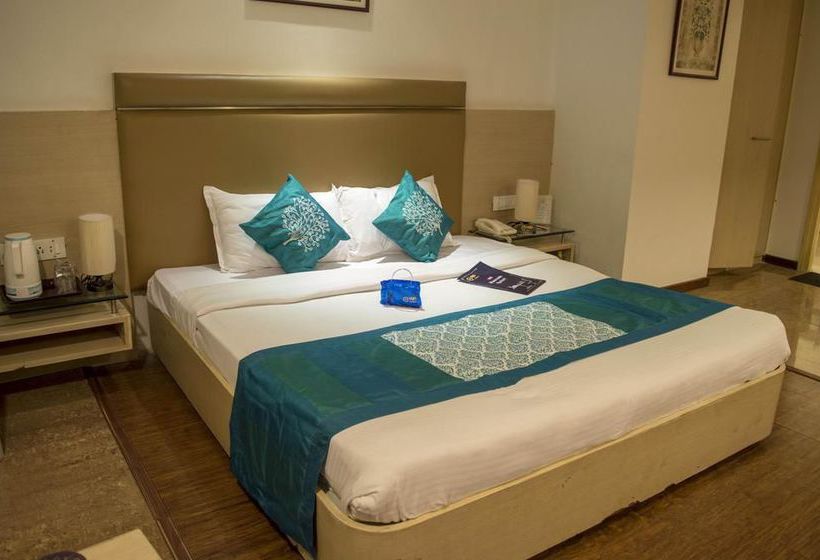 Hotel Oyo Premium Zone I Mp Nagar 2 6