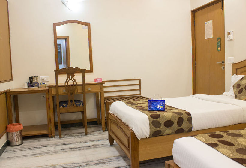 Hotel Oyo Premium Nagpur Airport 14