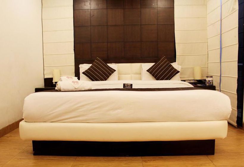 Hotel OYO Premium Camel's Back Road Kulri 13