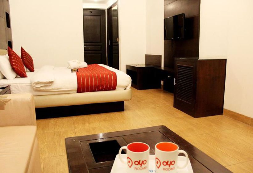 Hotel OYO Premium Camel's Back Road Kulri 15