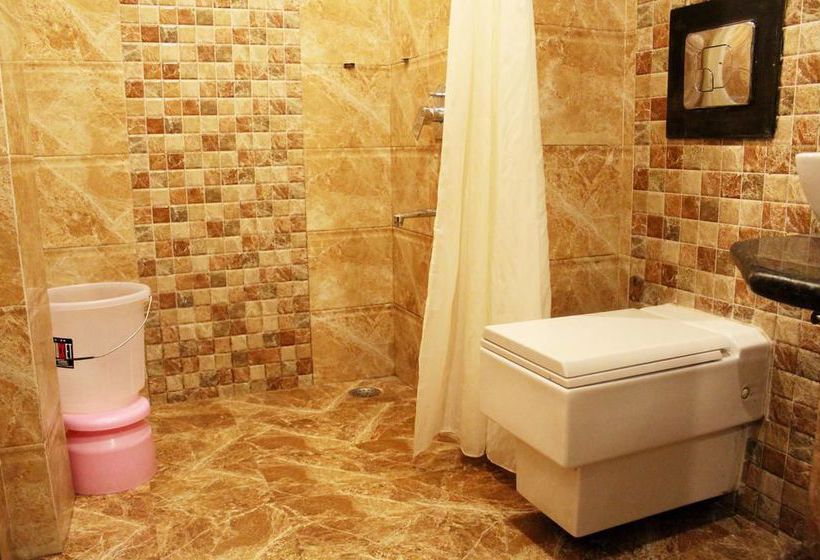 Hotel OYO Premium Camel's Back Road Kulri 2