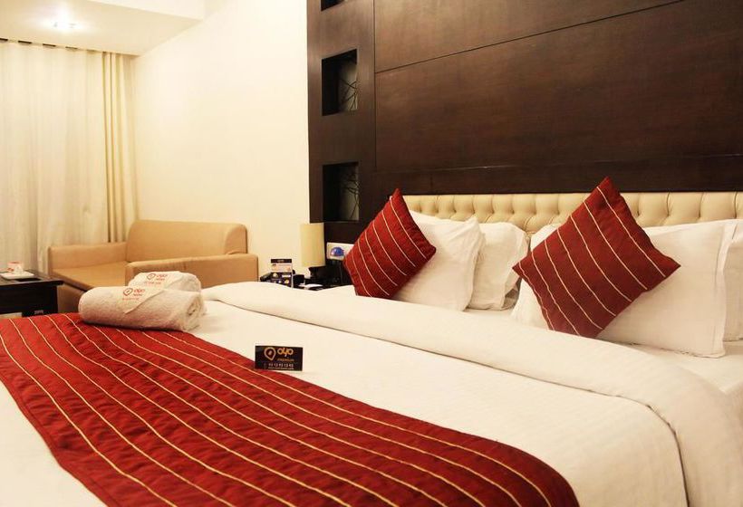 Hotel OYO Premium Camel's Back Road Kulri 20