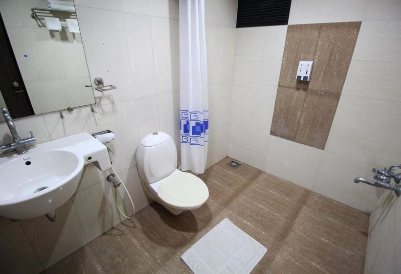 Hotel Oyo Rooms Phulchhab Chowk 1