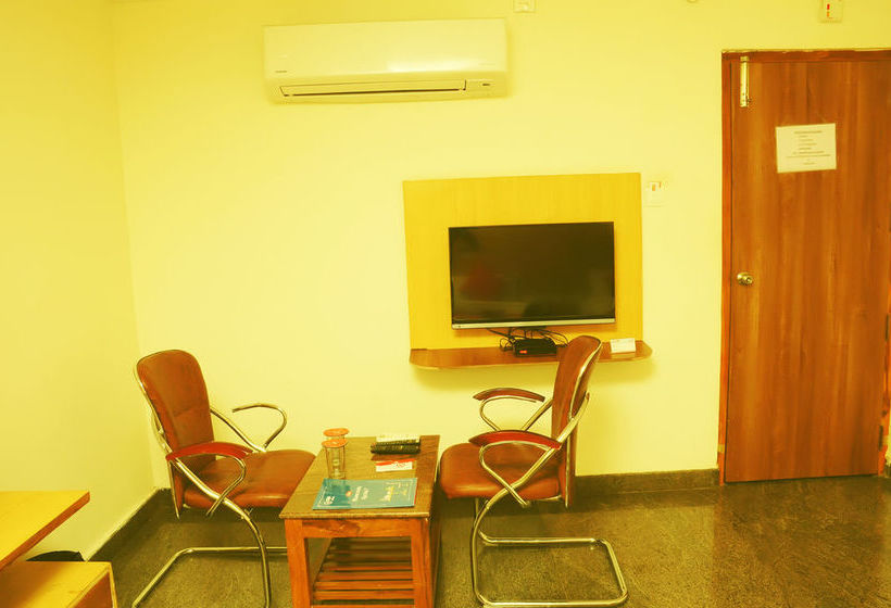 Hotel Oyo Rooms Srinivasam Complex 3