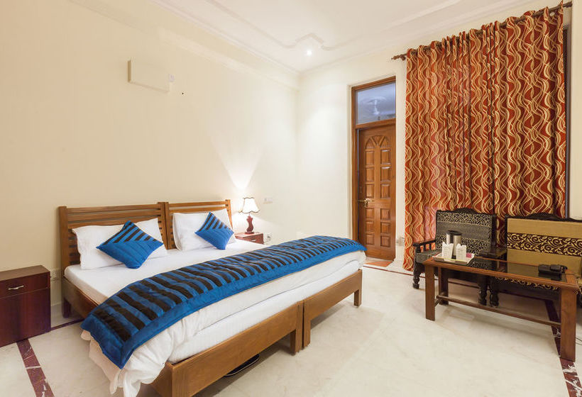 Hotel OYO Rooms Noida City Centre 196 Uttar Pradesh
