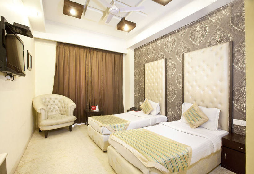 Hotel OYO Rooms Noida City Centre 196 14