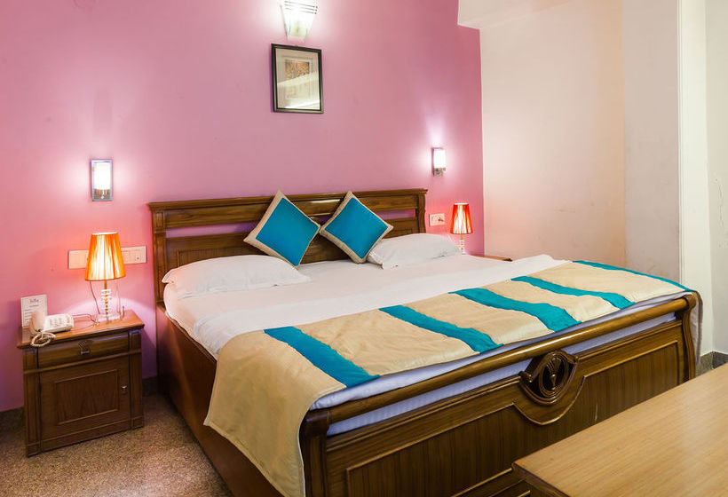 Hotel OYO Rooms Noida City Centre 196 20