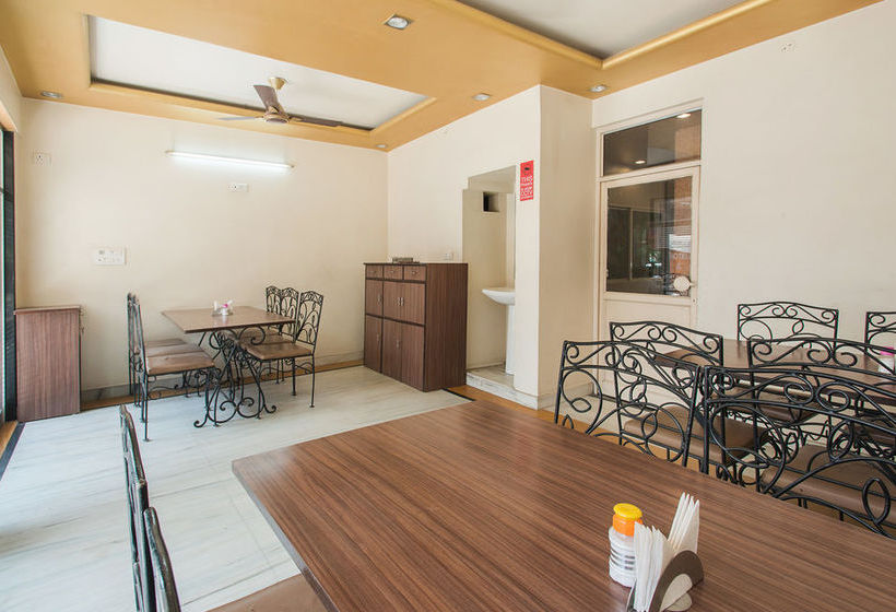 Hotel Oyo Rooms Jaipur Railway Station 12