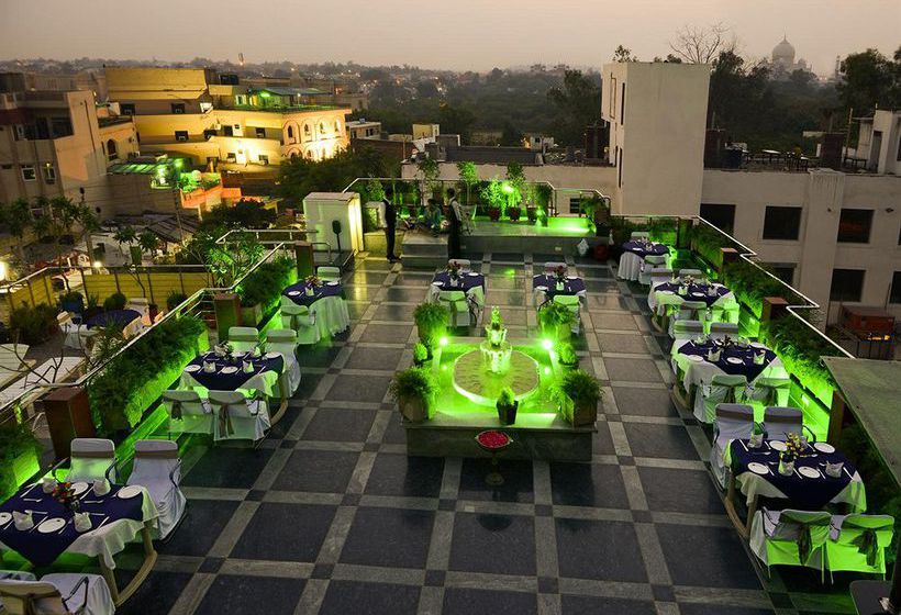 Hotel Taj Resorts 10