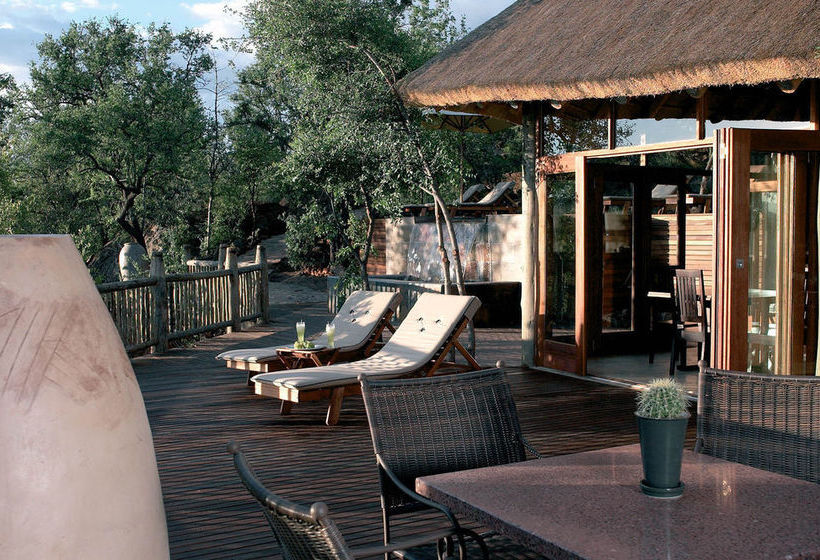 Hotel Etali Safari Lodge 11