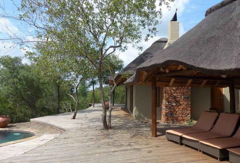 Hotel Etali Safari Lodge 12