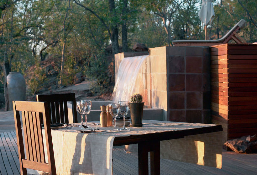 Hotel Etali Safari Lodge 9