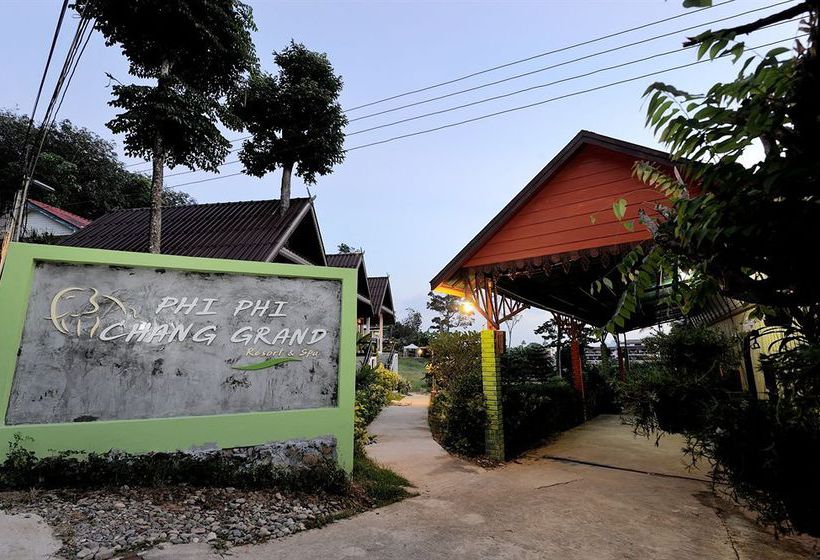 Phi Phi Chang Grand Resort & Spa 7