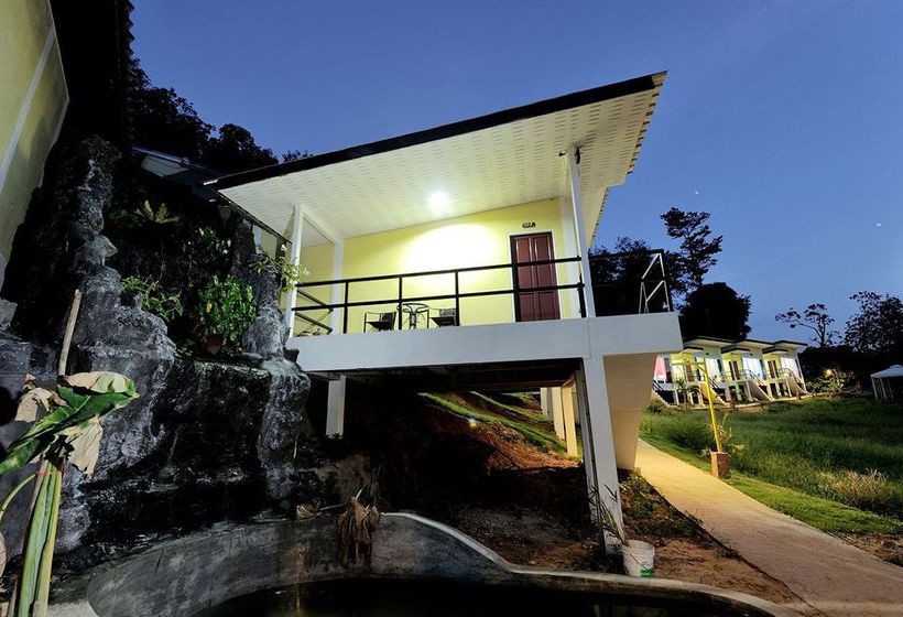 Phi Phi Chang Grand Resort & Spa 8