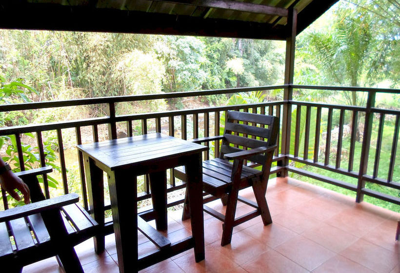 Hôtel Khao Sok River Lodge 8