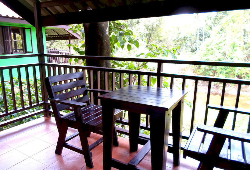 Hôtel Khao Sok River Lodge 9