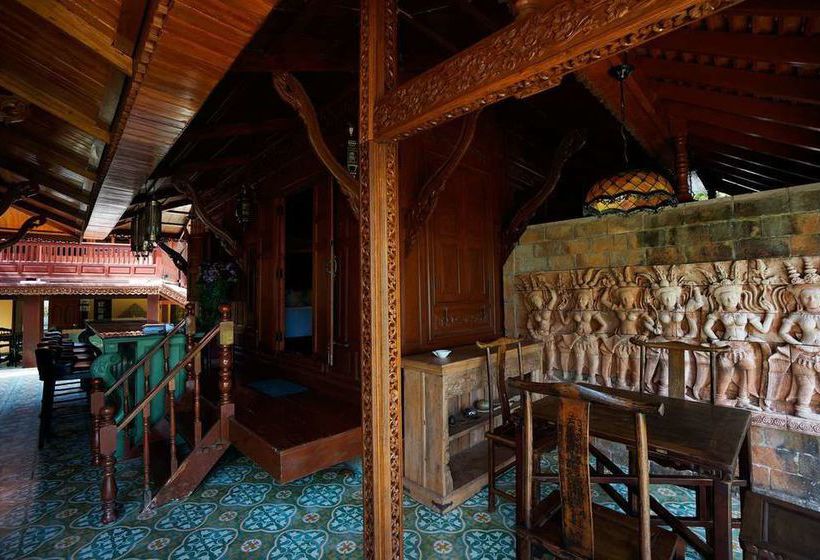 Hotel Royal Thai Villas 3