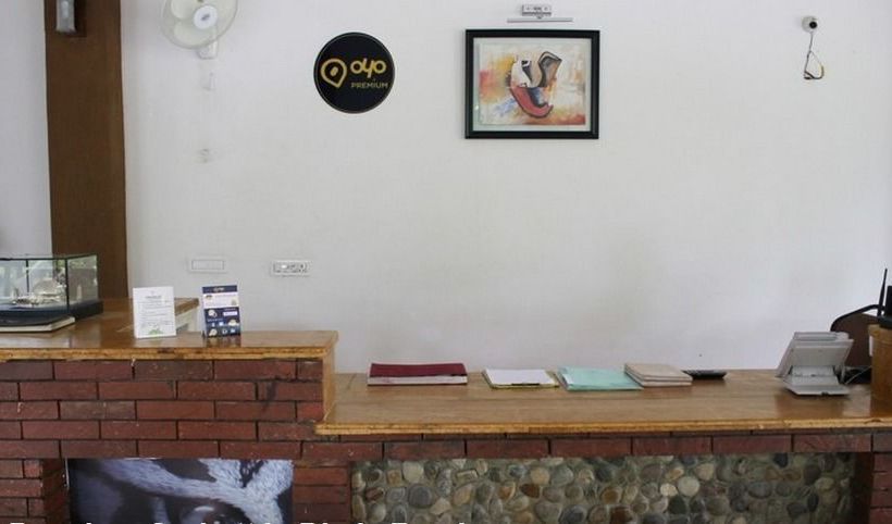 Hotel Oyo Premium Corbett In Dhela Road 11