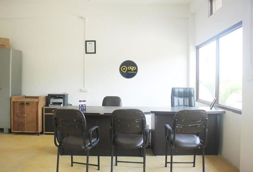 Hotel Oyo Premium Corbett Jhirna 19