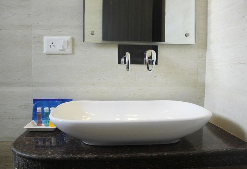 Hotel Oyo Premium Corbett Jhirna 2