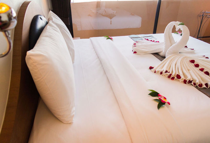 Behind The Scene Boutique Hotel @ Samui 6