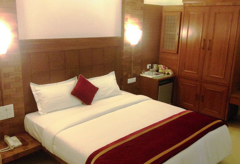 Hotel Shining Sand 15