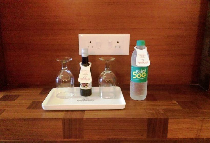 Hotel Shining Sand 4