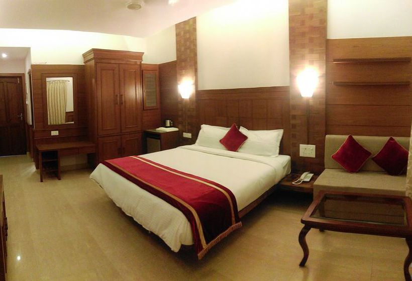 Hotel Shining Sand 9