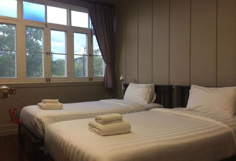 Hostel Dorm Of Happiness By Tharaburi Resort 4