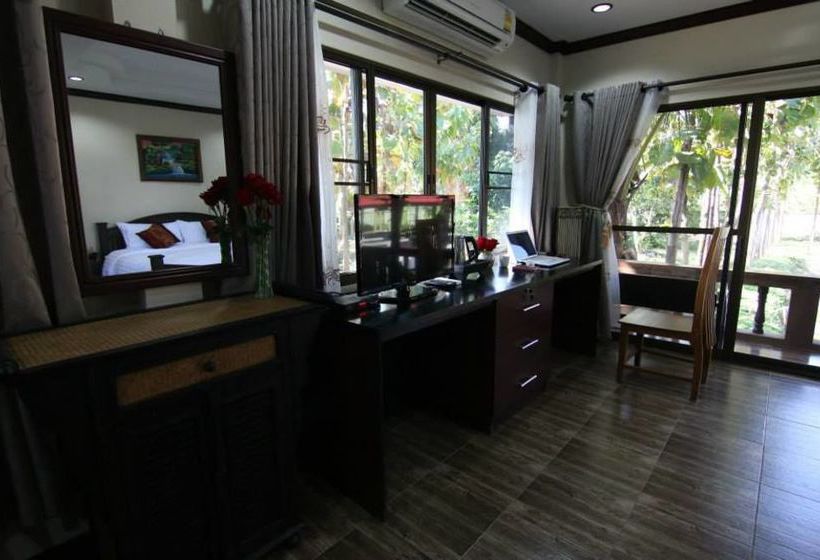 Pension Little Teak Home Stay 9