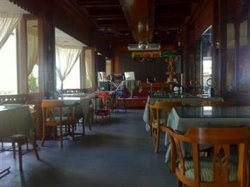 River Grand Hotel Hat Yai 14