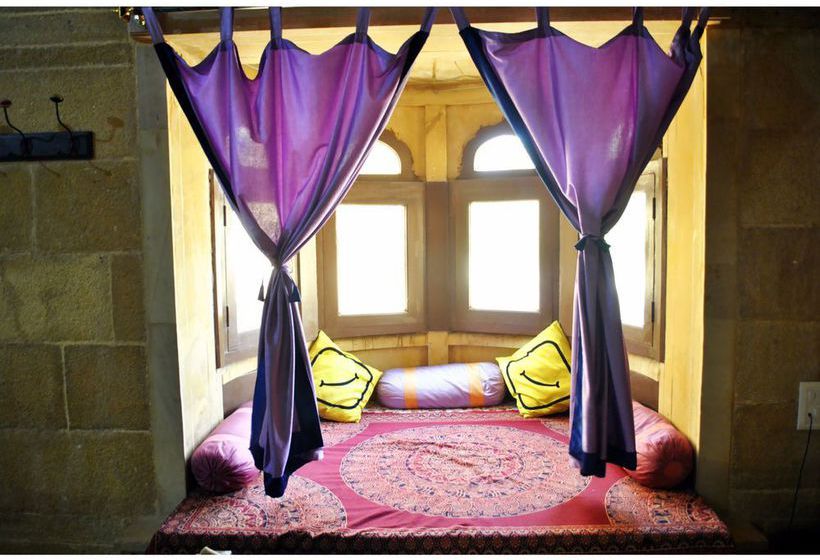 Hotel Vista Roms At Bera Road 6