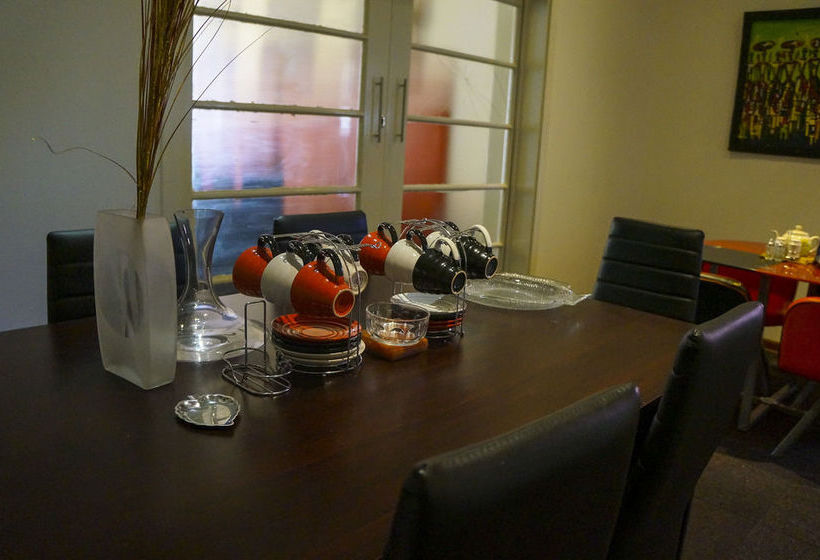 Pension Acn International Regency Lodge 16