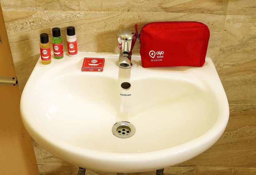 Hotel Oyo Apartments New Town Axis Mall 1