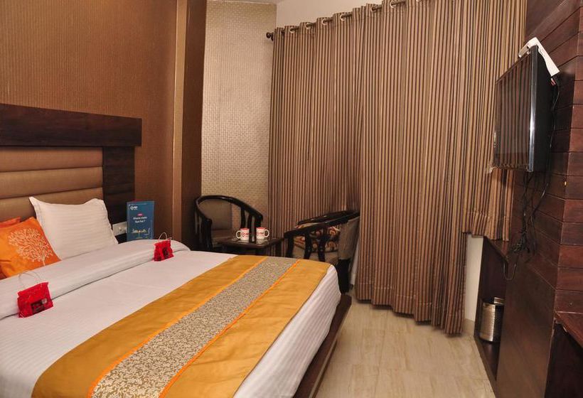 Oyo Rooms Hotel Lane 2 14